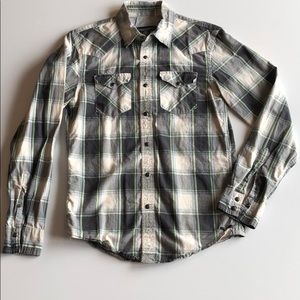 American Eagle Long Sleeve. Vintage Fit.  XS